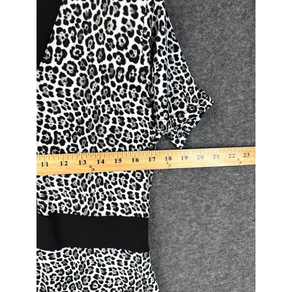 Michael Kors Leopard‎ Print Fit & Flare Dress V-Neck Size M Night Out Cocktails